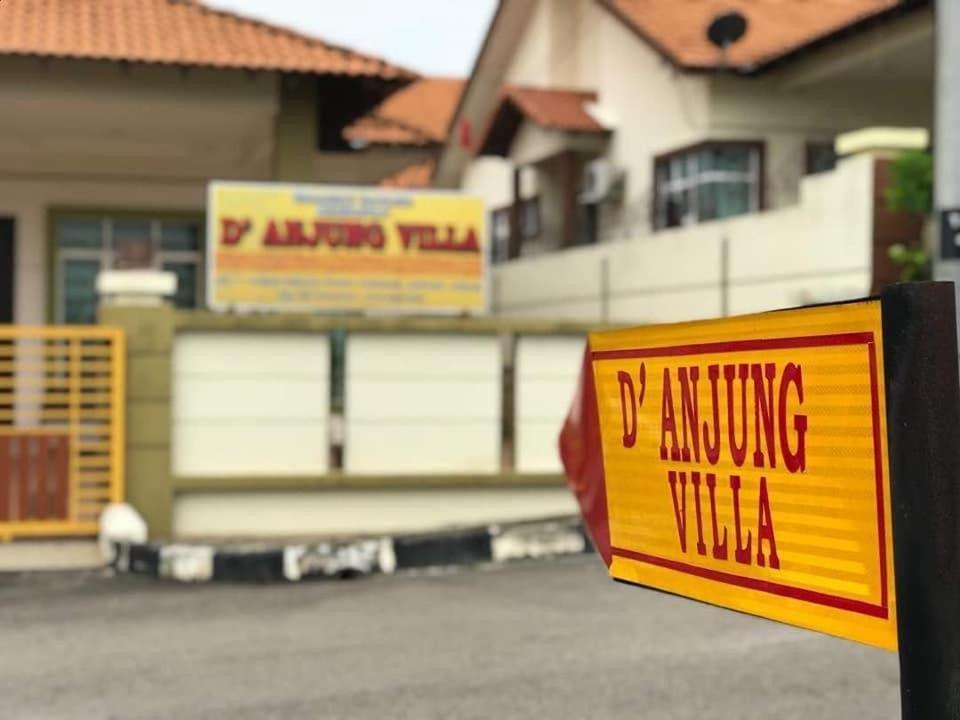 D' Anjung Inn Tangkak Bagian luar foto